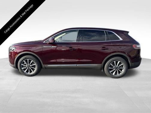 2022 Lincoln Nautilus Standard