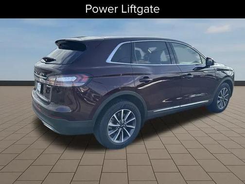 2022 Lincoln Nautilus Standard