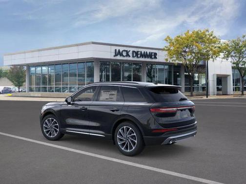 2026 Lincoln Corsair Premiere