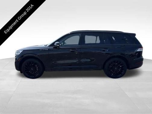 2023 Lincoln Aviator Reserve AWD
