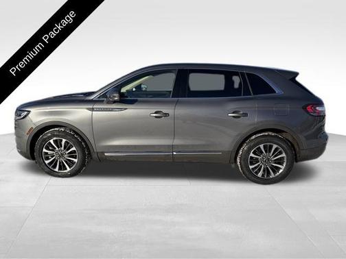 2023 Lincoln Nautilus Standard