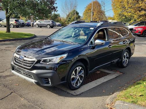 2020 Subaru Outback Touring