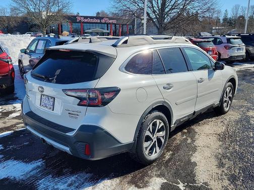 2020 Subaru Outback Touring