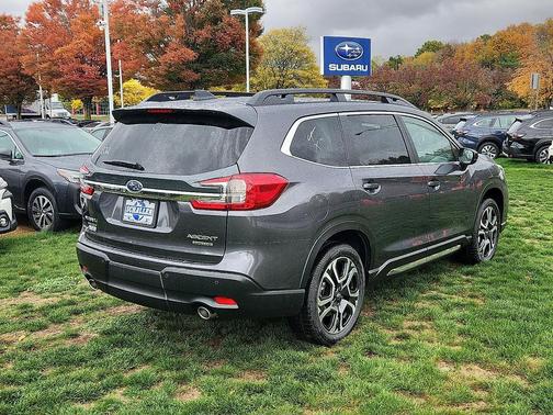 2025 Subaru Ascent Limited 7-Passenger