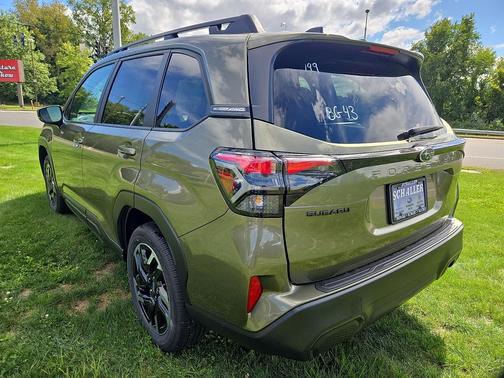 Autumn Green Metallic 2026 Subaru Forester Limited