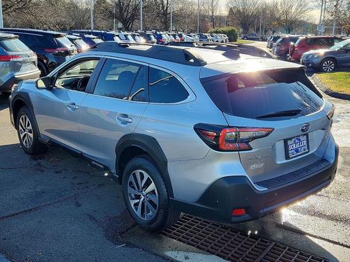 2025 Subaru Outback Premium