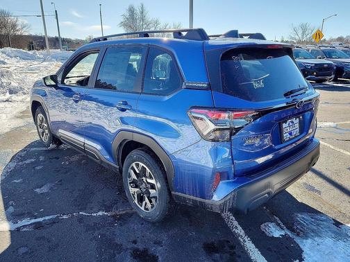 Daybreak Blue Pearl 2026 Subaru Forester Premium