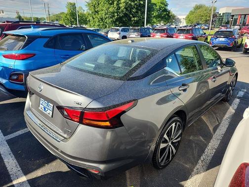 Gun Metallic 2021 Nissan Altima SR Intelligent AWD