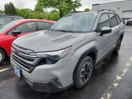 Pearl 2025 Subaru Forester Premium