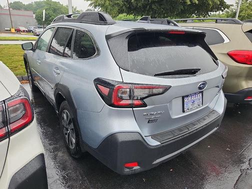 Ice Silver Metallic - IS1 2025 Subaru Outback Premium