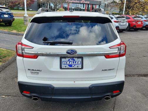 2024 Subaru Ascent Premium 8-Passenger