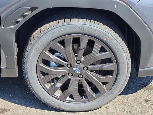 Magnetite Gray Metallic - MG7 2026 Subaru Forester Sport