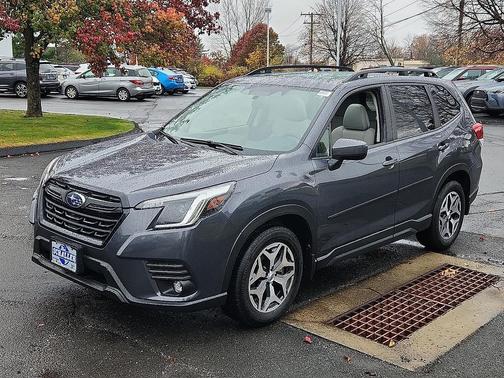 2024 Subaru Forester Premium