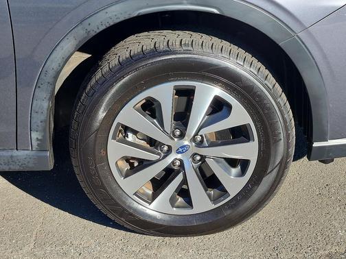 2022 Subaru Outback Base