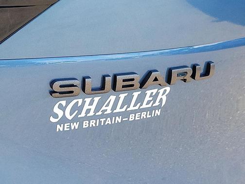 2025 Subaru Forester Base