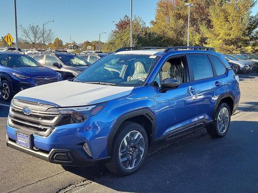 2025 Subaru Forester Hybrid Premium