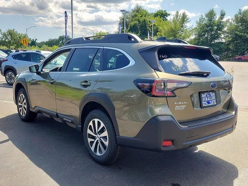 2025 Subaru Outback Premium