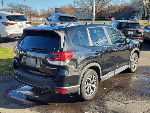 2020 Subaru Forester Premium