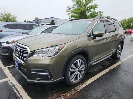 Green Metallic 2022 Subaru Ascent Limited 8-Passenger