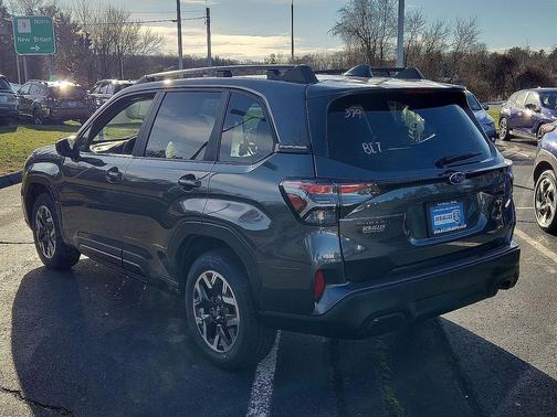 Magnetite Gray Metallic 2026 Subaru Forester Premium