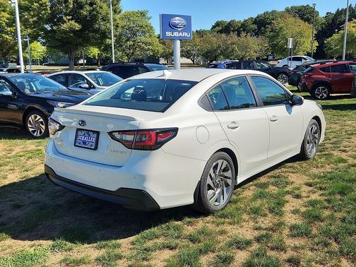 2025 Subaru Legacy Limited