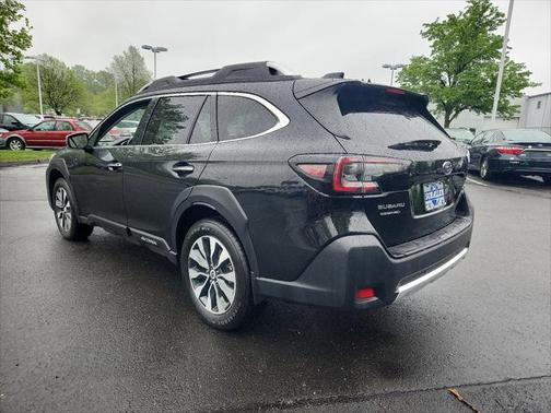 2024 Subaru Outback Touring