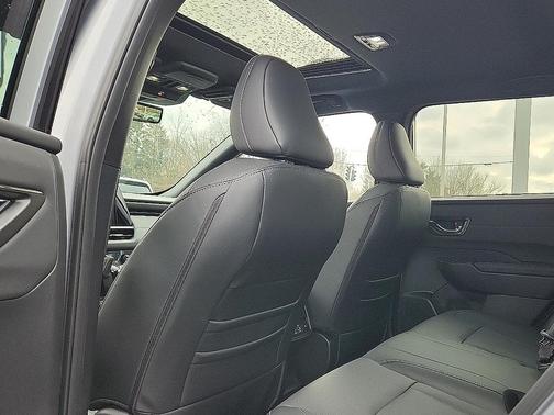 Ice Silver Metallic 2026 Subaru Outback Touring XT