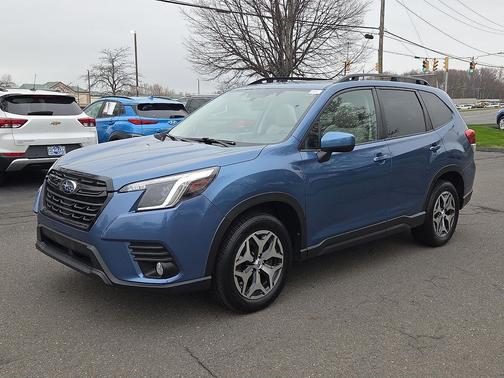 Horizon Blue 2022 Subaru Forester Premium