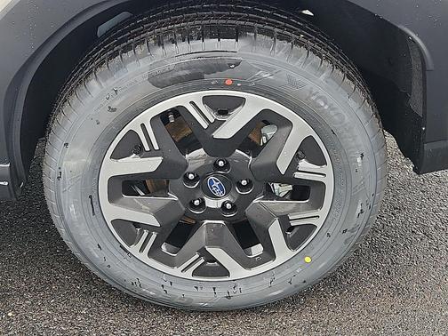 Crystal White Pearl 2026 Subaru Forester Base