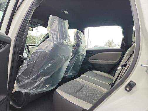 Crystal White Pearl 2026 Subaru Forester Base