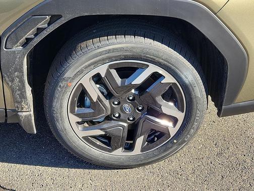 Autumn Green Metallic 2026 Subaru Forester Limited