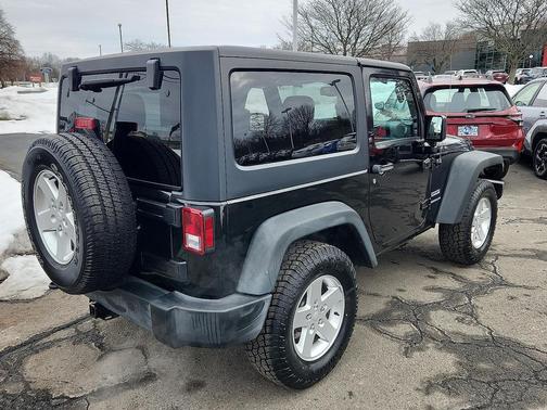 2016 Jeep Wrangler Sport