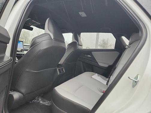 2026 Subaru Solterra Limited