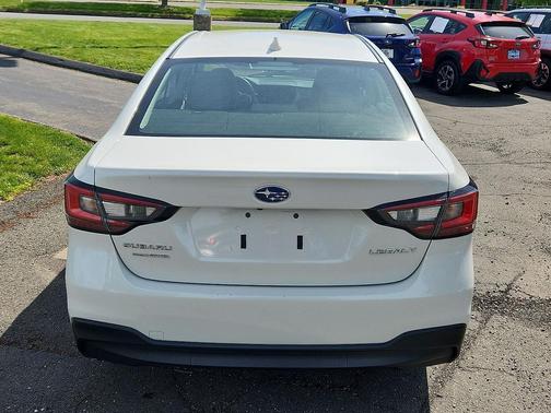 Crystal White Pearl 2025 Subaru Legacy Premium