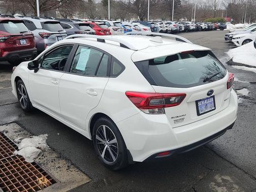 2023 Subaru Impreza Premium