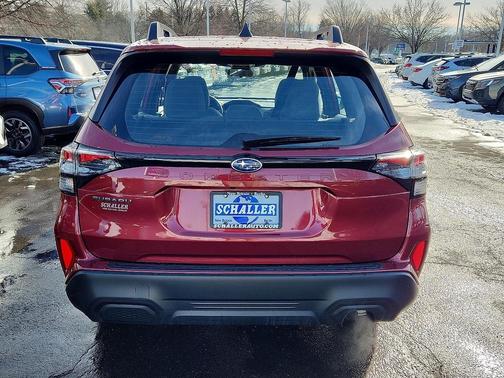 2025 Subaru Forester Base