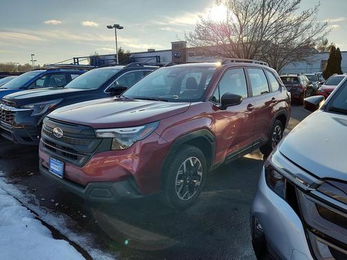 2025 Subaru Forester Base