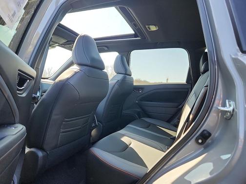 River Rock Pearl 2026 Subaru Forester Sport