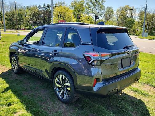 Magnetite Gray Metallic - MGM 2026 Subaru Forester Touring