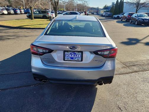 2022 Subaru Legacy Limited