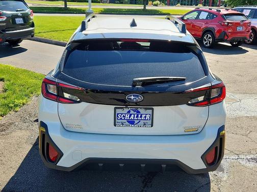 Crystal White Pearl 2025 Subaru Crosstrek Sport