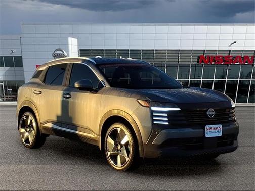 2025 Nissan Kicks SR