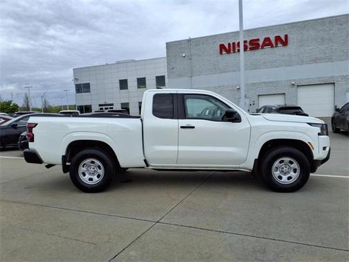 2024 Nissan Frontier S