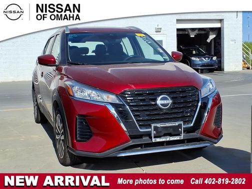Scarlet Ember 2023 Nissan Kicks SV