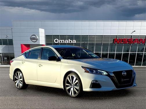 2020 Nissan Altima 2.5 SR