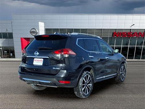2020 Nissan Rogue SL