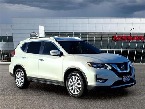 2017 Nissan Rogue SV