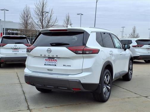 2025 Nissan Rogue SL