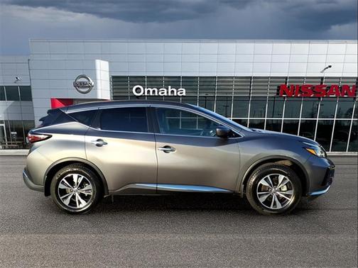 2022 Nissan Murano SV
