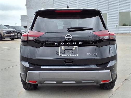 2024 Nissan Rogue SL